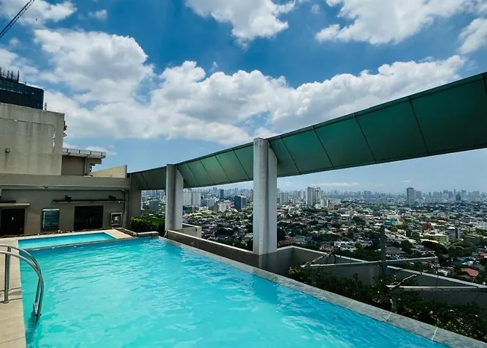 Vinia Infinity 3 Near Malls And Mrt Station *