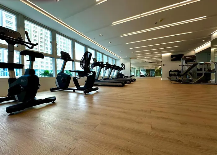 Vinia Infinity 3 Near Malls And Mrt Station